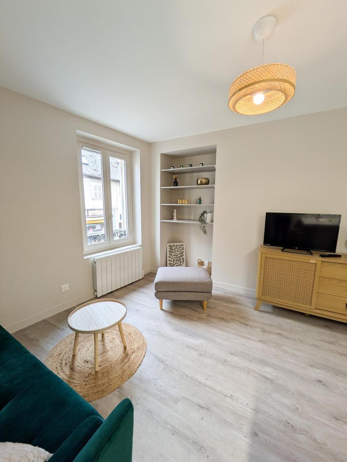 Appartement Dans Le Quartier Medievale Proche Centre-ville ! *